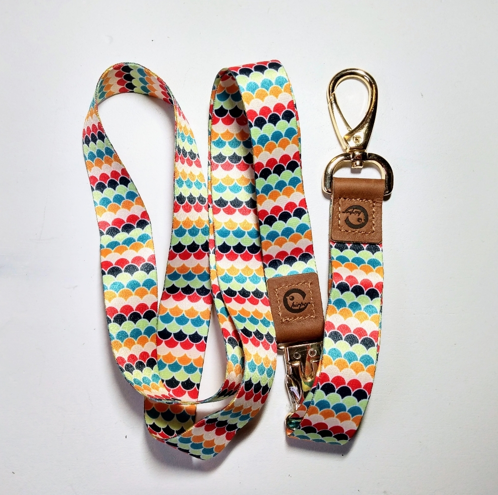 NWOT Vibrant Lanyard 🗝️🐤